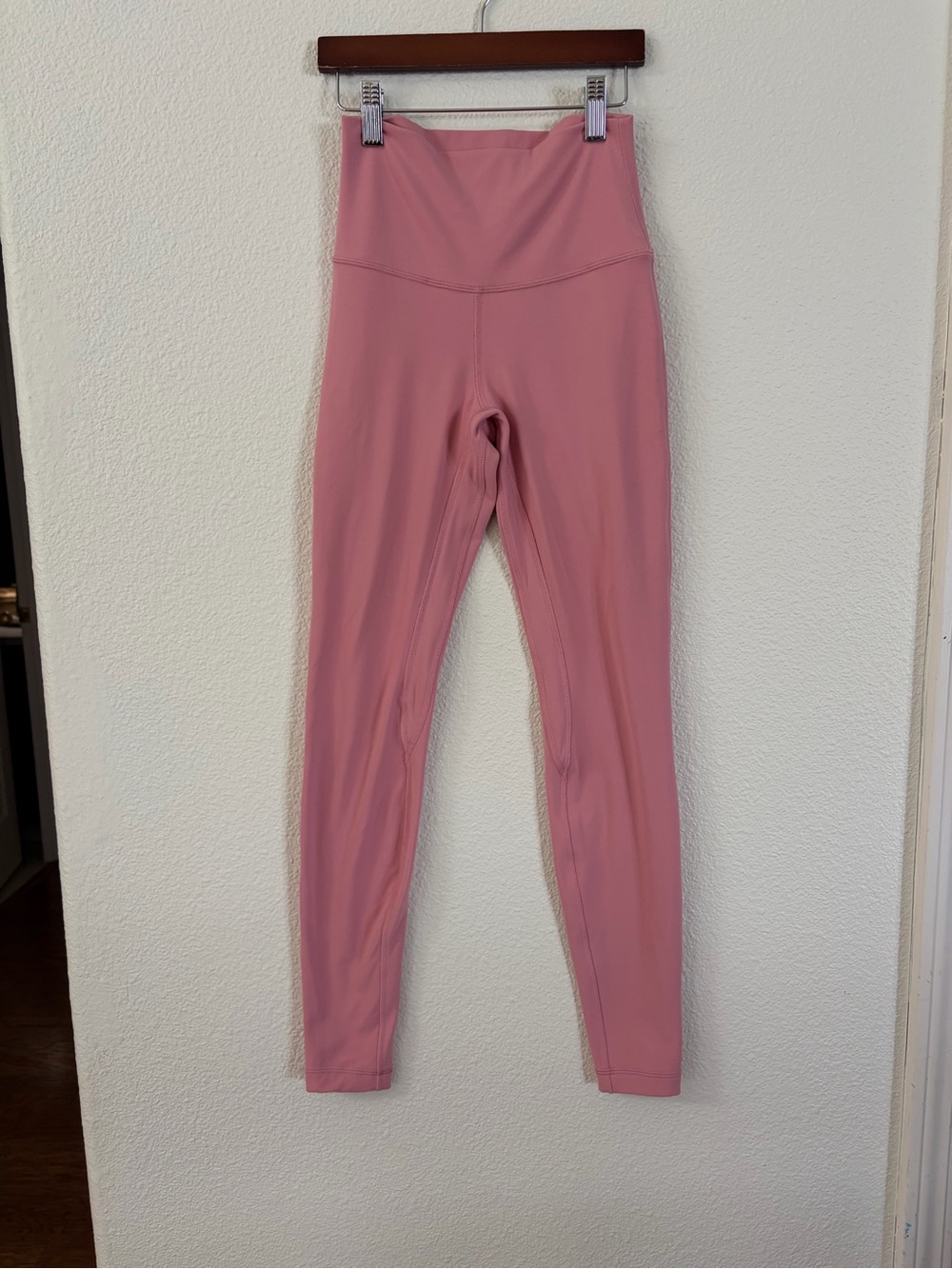 Lululemon align high rise 28” leggings size 4